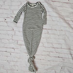 Quincy Mae Grey and White Striped Ribbed Knotted Organic Cotton Blend Baby Gown